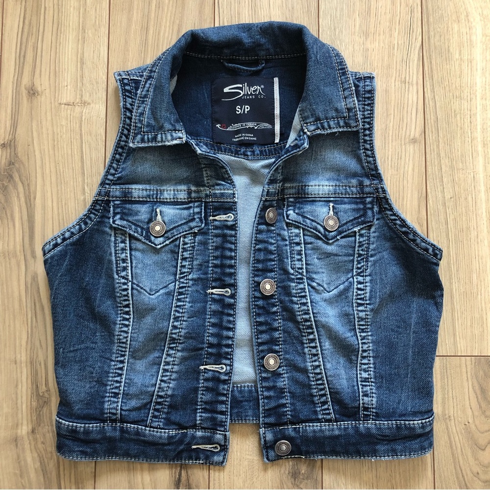 Girl’s Silver Jeans Button up Denim Vest size S